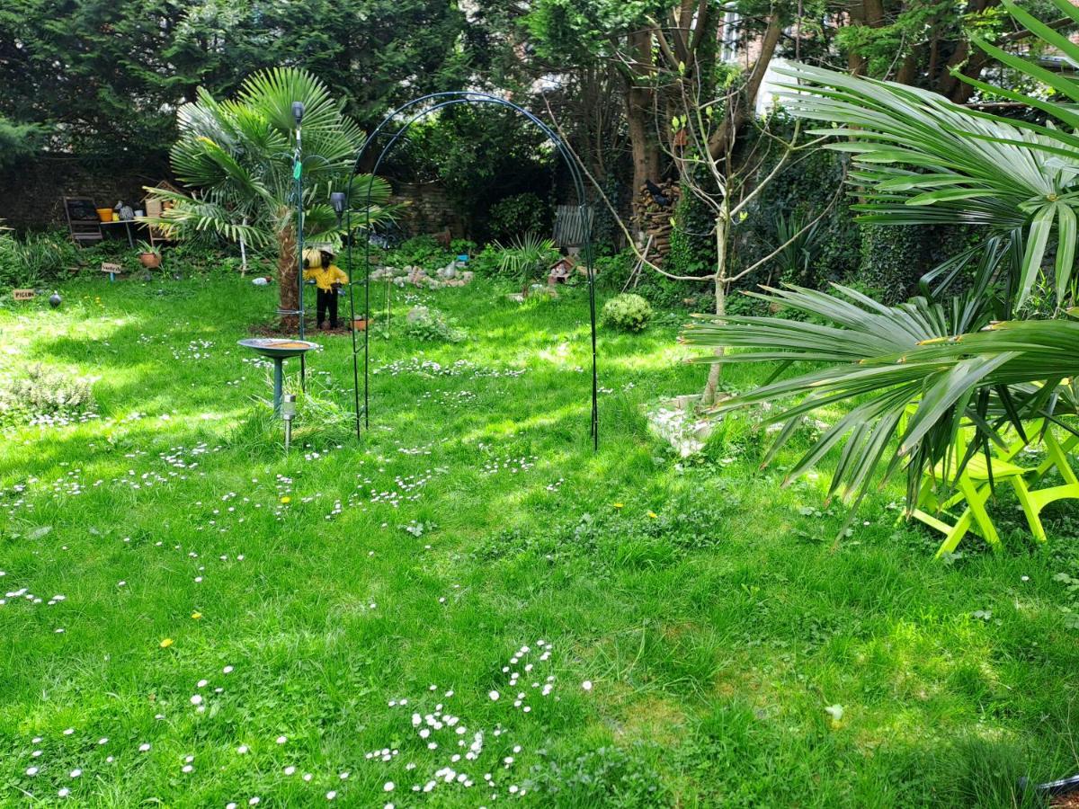 Gite Du Jardin Secret Saint-Valery-sur-Somme Exterior photo