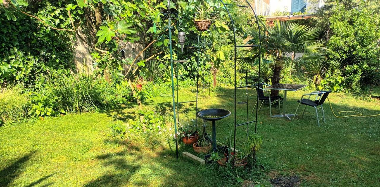 Gite Du Jardin Secret Saint-Valery-sur-Somme Exterior photo